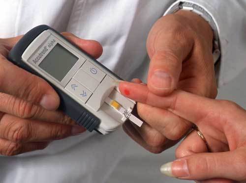 Капельницы при диабете: показания к процедуре при 1 и 2 типе заболевания