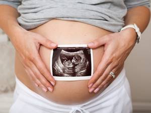 Можно ли и как принимать активированный уголь во время беременности и при ГВ?