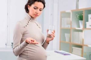 Можно ли принимать Мотилиум во время беременности и при кормлении грудью?