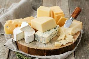 Можно ли есть сыр при сахарном диабете и какой сорт нельзя?