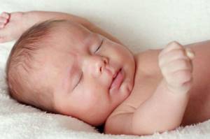 Что такое гипогликемия новорожденных и каково её влияние на дальнейшее развитие малыша