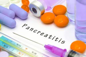 Какие бывают причины и симптомы панкреатита у женщин?